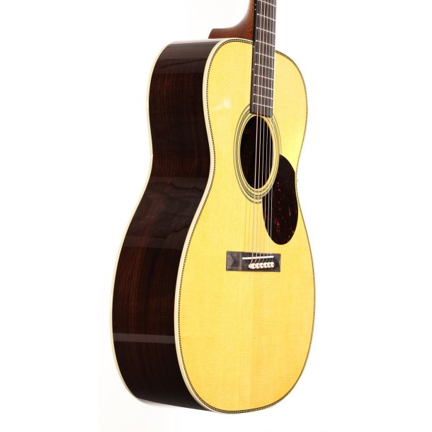 C.F. Martin 000-28 Shawn Mendes Acoustic Guitar Natural